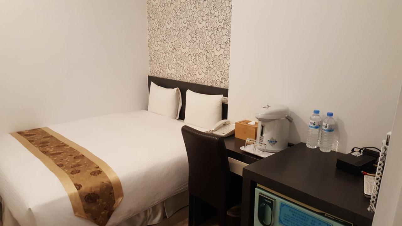 Queens Hotel Taipei Dış mekan fotoğraf