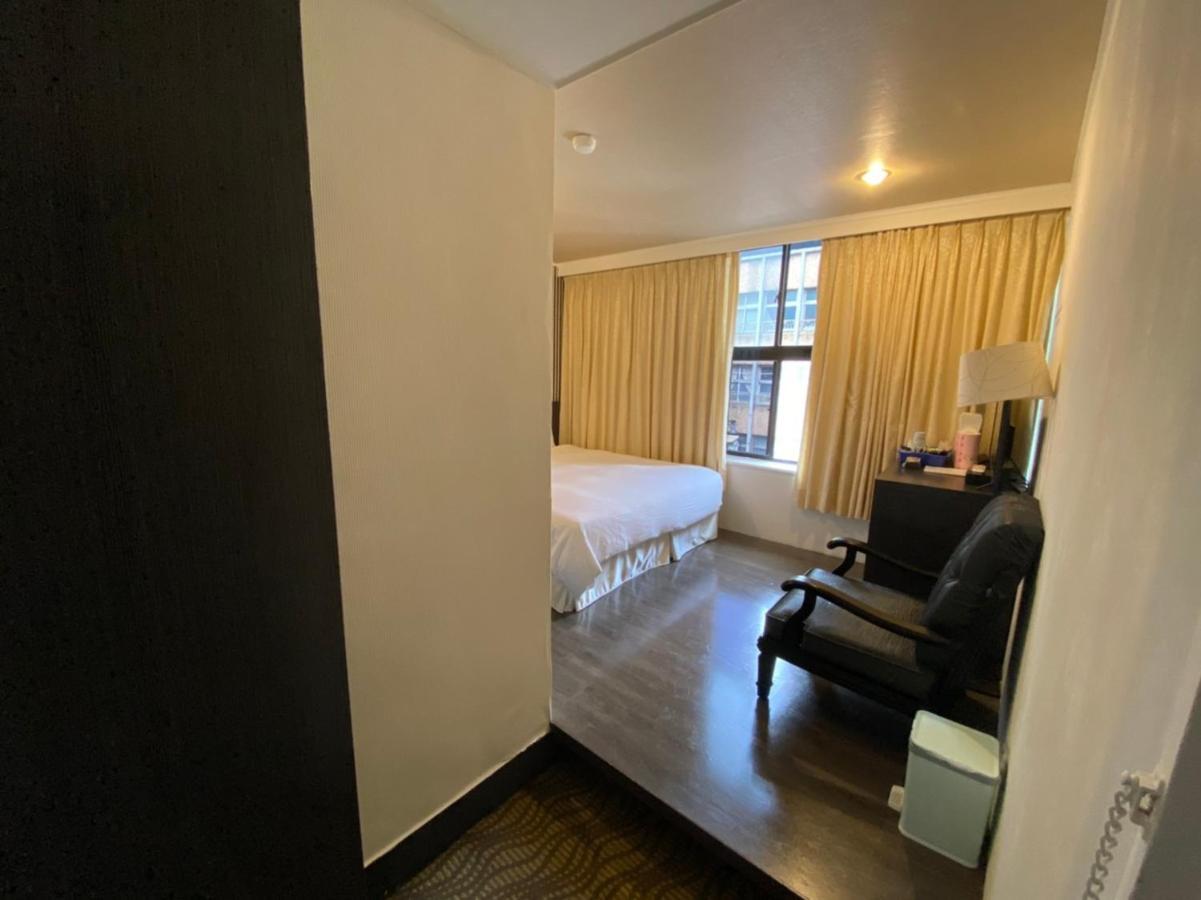 Queens Hotel Taipei Dış mekan fotoğraf