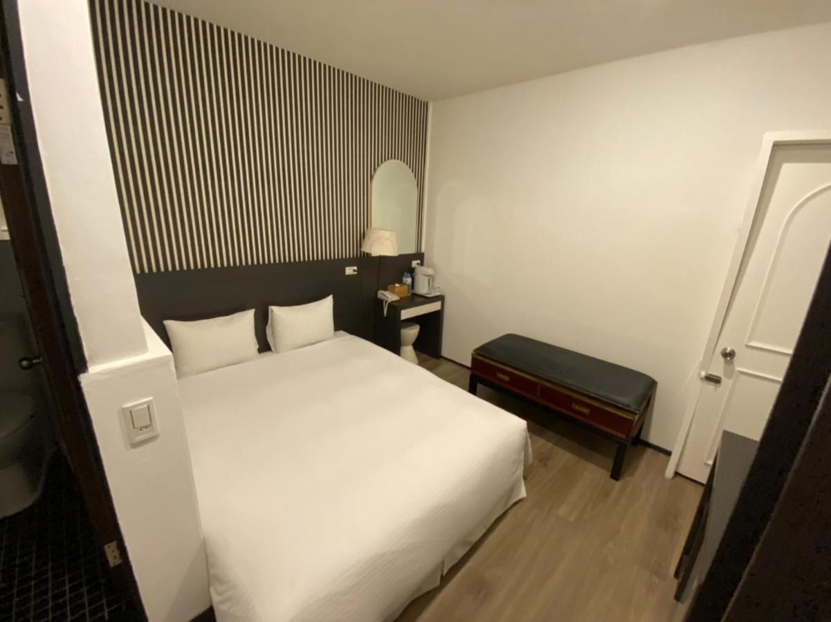 Queens Hotel Taipei Dış mekan fotoğraf